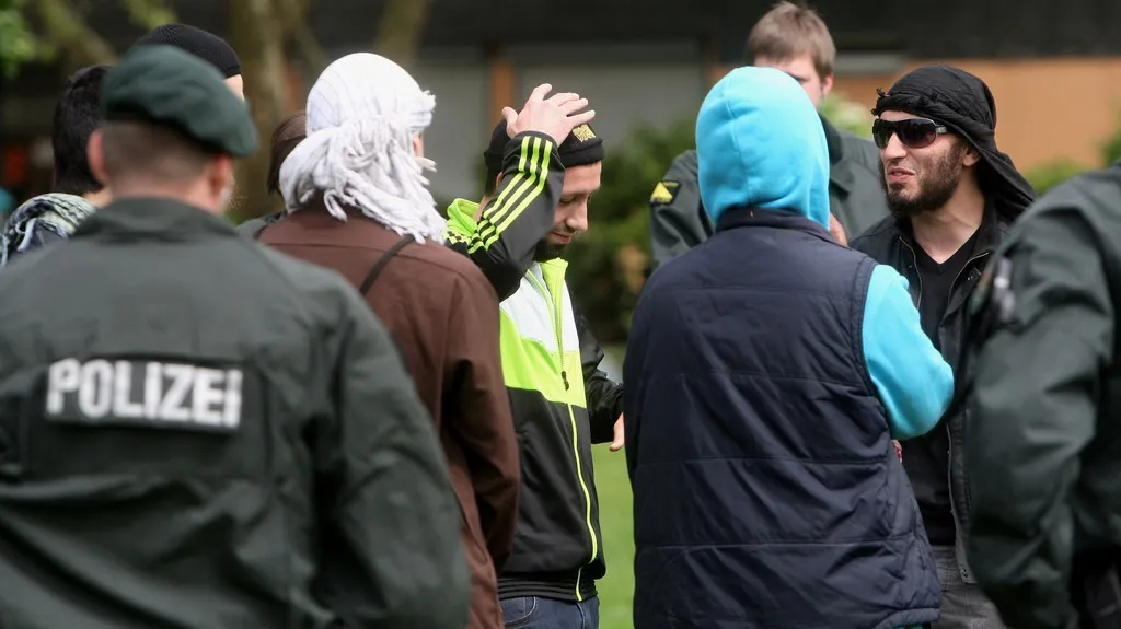 Policie se salafisty