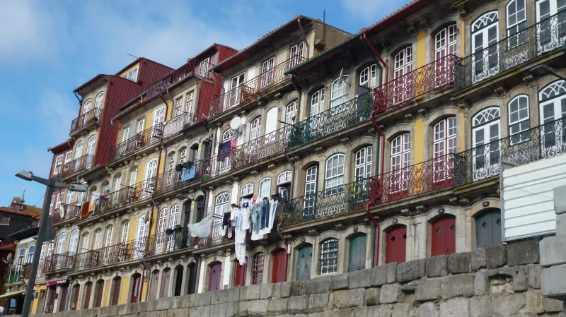 Jedna z "lepších" ulic Porta