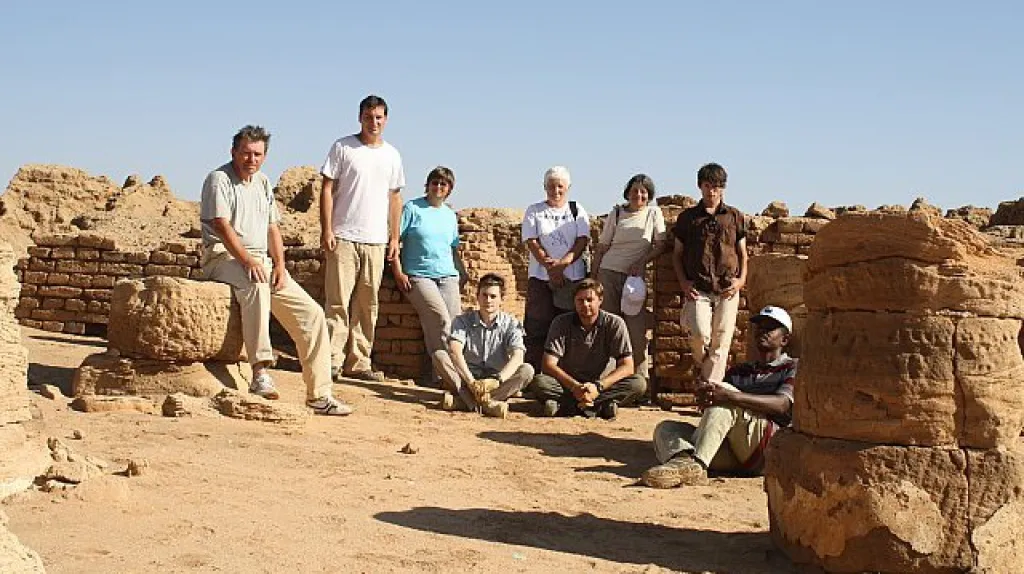 Členové archeologické expedice do Wad Ben Naga