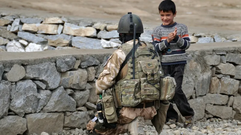 Vojenská hlídka v okolí Bagrámu