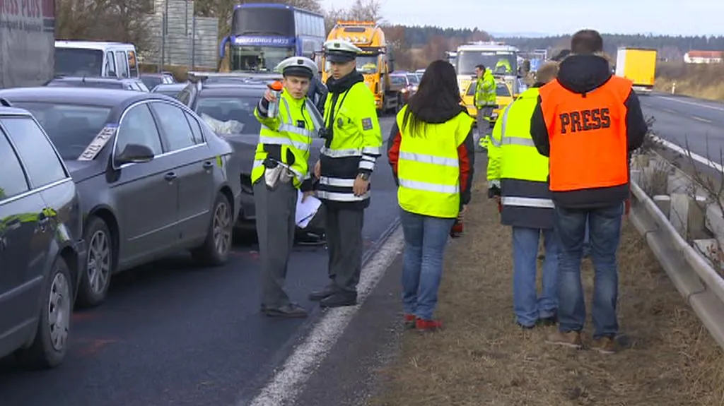 Policisté u nehod na D1