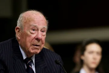 Zemřel George Shultz, bylo mu sto let. Jako ministr působil v Nixonově i Reaganově vládě