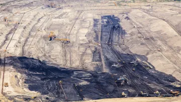 Povrchový lom Bílina