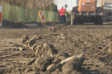 Dražší paliva i asfalt mohou ovlivnit a zpozdit dopravní stavby