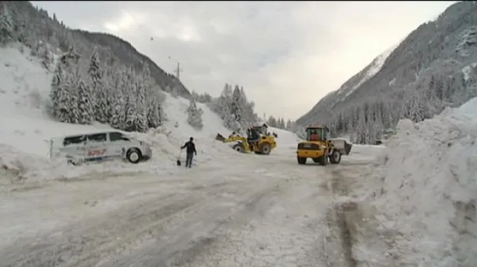 Alpy zasáhla sněhová kalamita