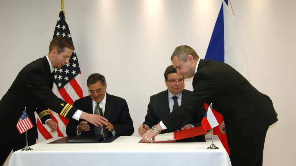 Leon Panetta a Alexandr Vondra