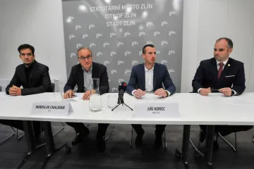 Ve Zlíně podepsalo koaliční smlouvu ANO s trojblokem ODS, lidovců a Pirátů