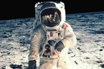 „Orel přistál“ - Apollo 11 dosedlo na Měsíc