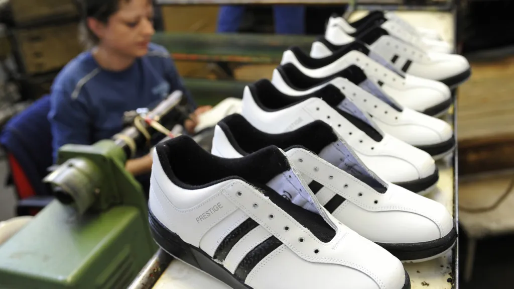 Nově otevřený obor a rostoucí mzdy v obuvnictví mladé možná přilákají