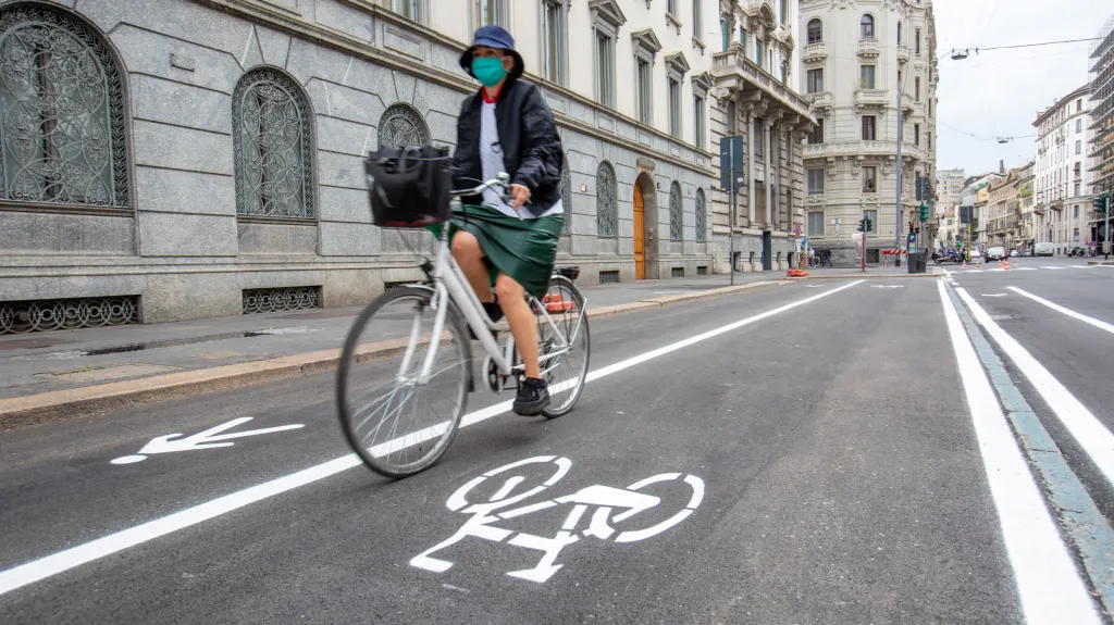 Cyklista v Milánu