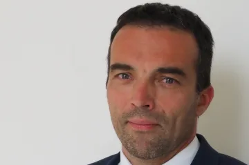 Blažek jmenoval Štěpánka nástupcem Bradáčové