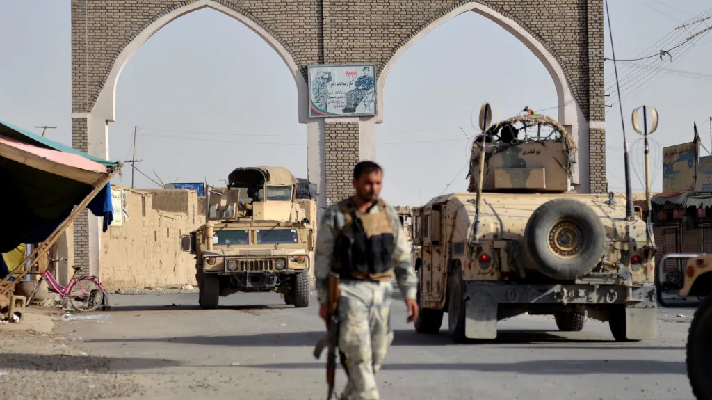 Člen afghánských bezpečnostních jednotek v Ghazní