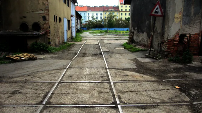 Bývalé železniční opravny a strojírny v Praze Bubnech
