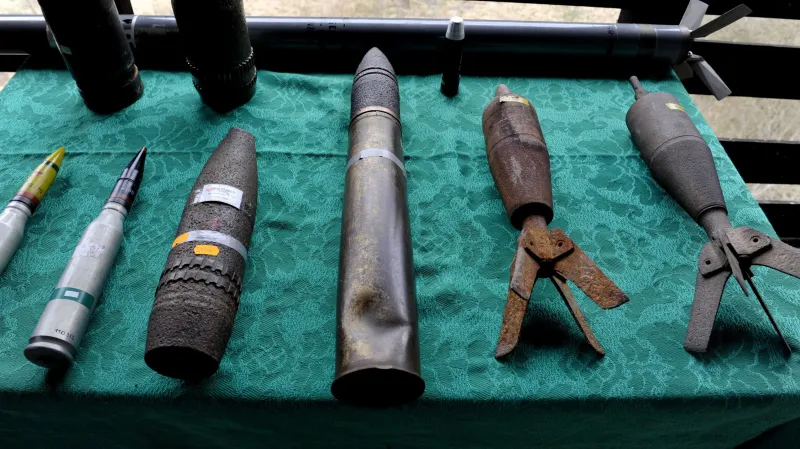Pyrotechnici čekají, že naleznou tuto munici