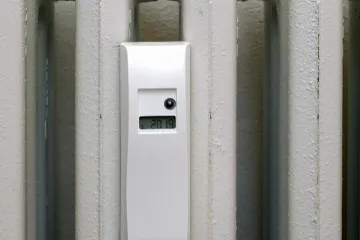 Jsme ve válečném stavu. Nelze vést diskusi, jestli se máme uskromnit, řekl k regulaci vytápění expert