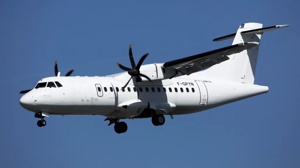 Ilustrační foto – turbovrtulový letoun řady ATR 42-500