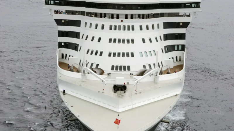 Queen Mary 2