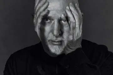 Náš život i planeta jsou limitovaná edice, vzkazuje Peter Gabriel novým albem po 21 letech
