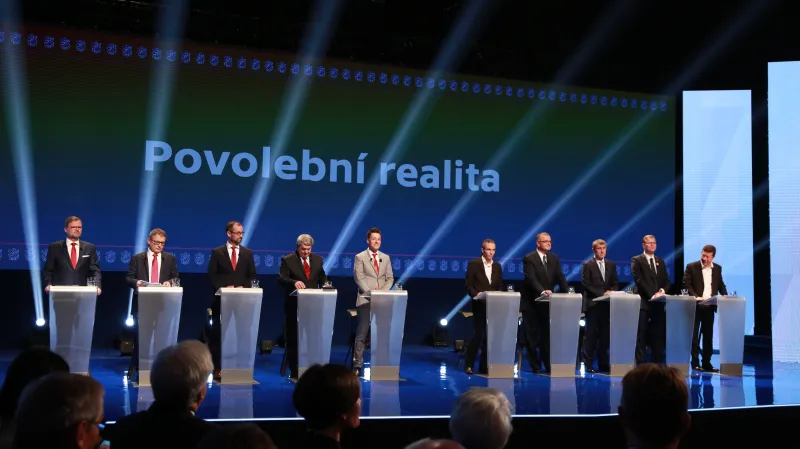 Lídři politických stran a hnutí v Superdebatě České televize