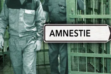 Dienstbier, Gajdůšková, Michálek – známe všech 18 žalujících Klause