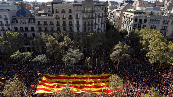Demonstrace v Barceloně za jednotu Španělska