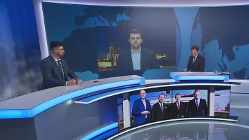 Události, komentáře: Červený zeleným ministrem