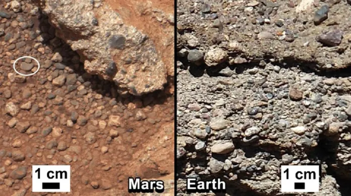 Sonda Curiosity objevila na Marsu oblázky, vědci je považují za stopy po existenci vody na planetě