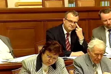 Kontroverzní výroky politiků II - sexistické a jiné narážky