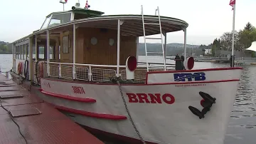 Loď Brno na přehradě