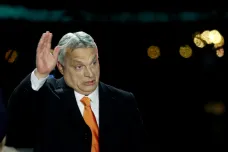Strategie Západu na podporu Ukrajiny nefunguje, řekl Orbán. Je podle něj třeba vyjednat mír