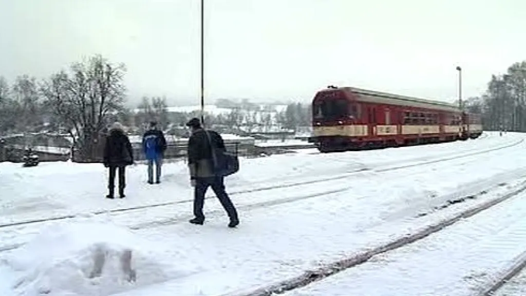 Vlak v zimě