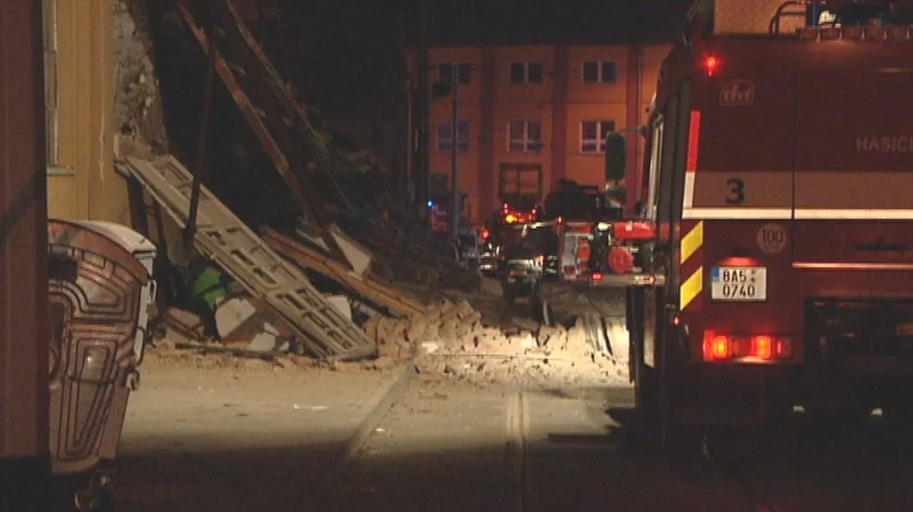 Zřícená část domu