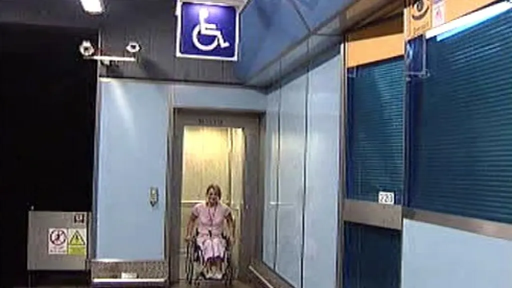 Výtah v metru
