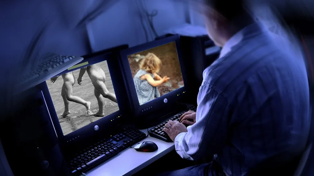 Dětská pornografie