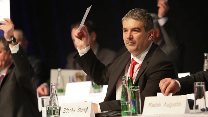 Zdeněk Štengl na sjezdu SPOZ