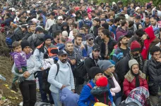 Rekordních deset tisíc uprchlíků dorazilo do Chorvatska