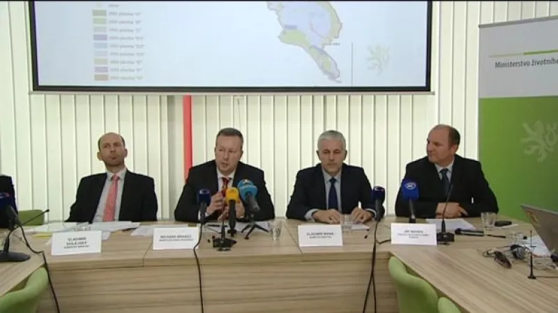 Události o odvolání Mánka z funkce ředitele NP Šumava