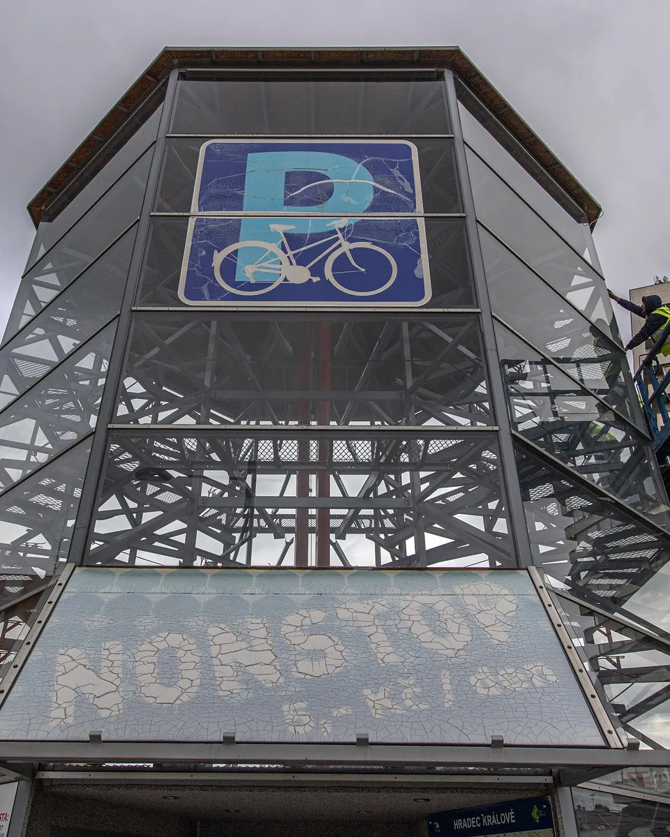 Zakázku na cyklověž v Hradci vyhrál uchazeč kritizovaný z nezkušenosti