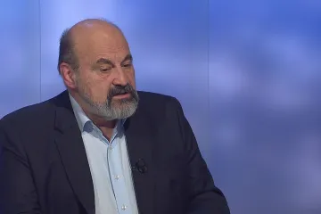 Je stále víc lidí hledajících. Církev je nemůže nacpat do starých struktur, ale s respektem doprovázet, míní Halík