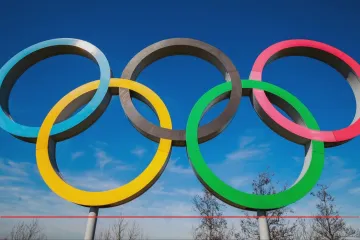 Štáb České televize se pokoušel natáčet v olympijské vesnici. Skončilo to šikanou