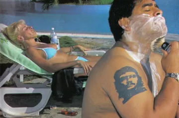 Maradona a Kusturica ruku v ruce na plátně