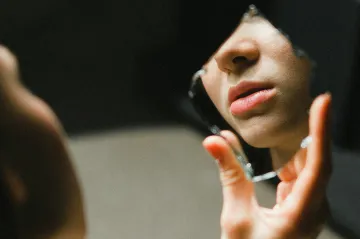 Měla samé jedničky, ale viděla se jako hrozná žákyně. Mnozí se už někdy cítili jako podvodník