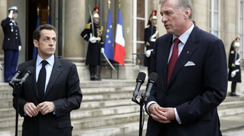 Sarkozy s tehdejším českým premiérem Mirkem Topolánkem - říjen 2008
