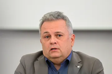 Ředitel Nemocnice Na Františku Erhart po obviněních rezignoval