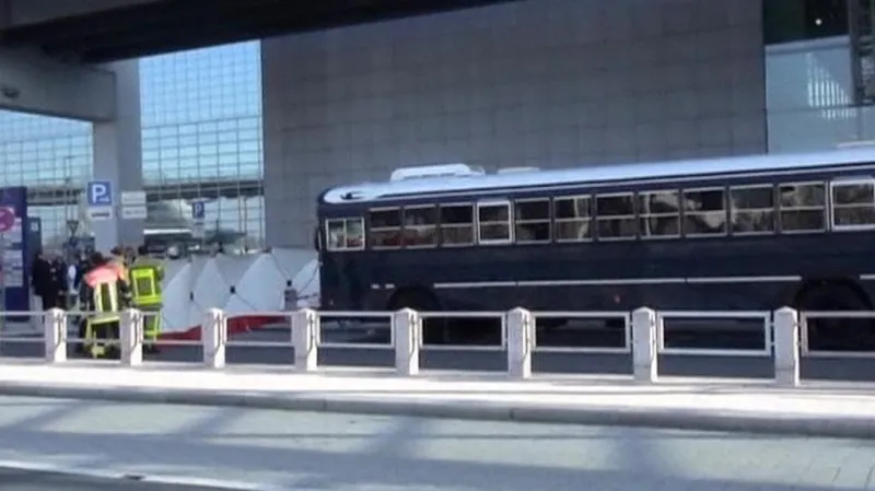 Na letišti ve Frankfurtu se střílelo