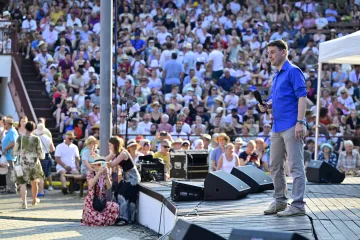 Publikum festivalu ve Strážnici vypískalo po Klempířovi i Macinku