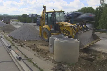 Oprava D1 u Humpolce má skluz. ŘSD možná vymění stavební firmu a chystá tučnou pokutu