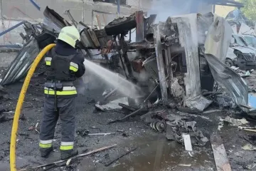 Rusové postupují u Časiv Jaru, bombardování čelilo Dnipro či Cherson