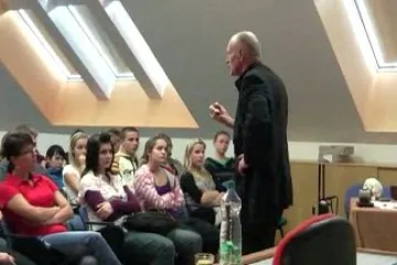 Beseda s překladatelem Martinem Hilským