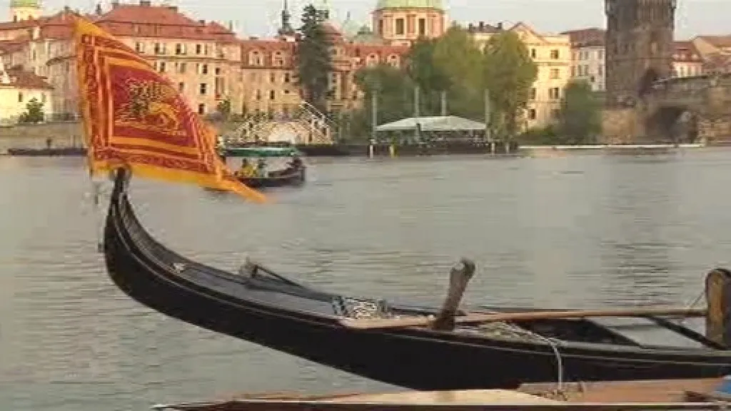 Gondoly na Vltavě